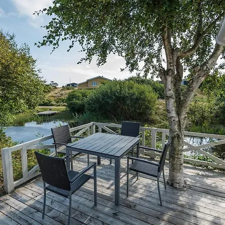 Cozy Lakeside Retreat - By Traum Fanø