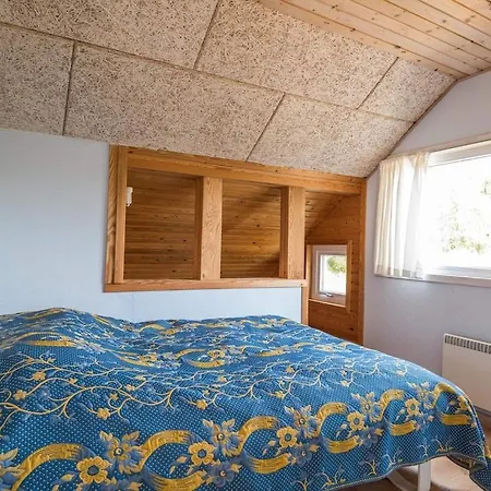 בית נופש Cozy Lakeside Retreat - By Traum *