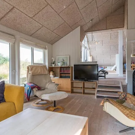 בית נופש Cozy Lakeside Retreat - By Traum Fanø